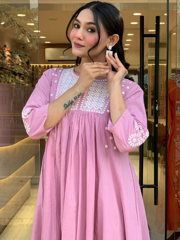 Women's Pink Embroidered Pure Cotton Suit Set 