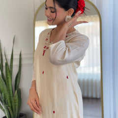 Graceful Silk Embroidered Suit Set Offwhite