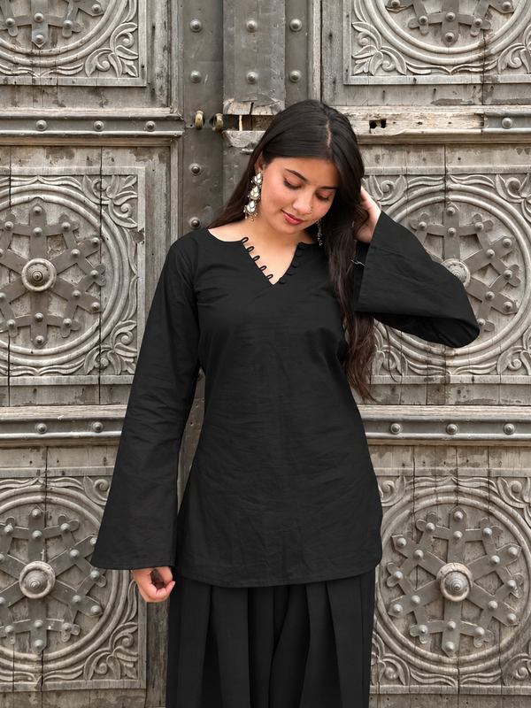 Black Solid Farsi Kurta Set with Wide-Leg Pants